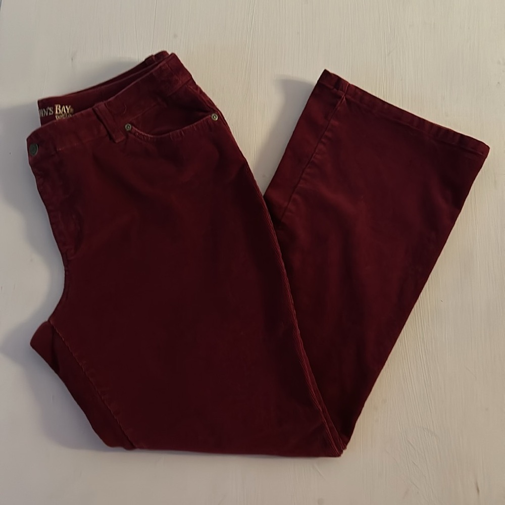 St.John’s Bay Maroon Mid Rise Petite 14 Corduroy Bootcut Pants